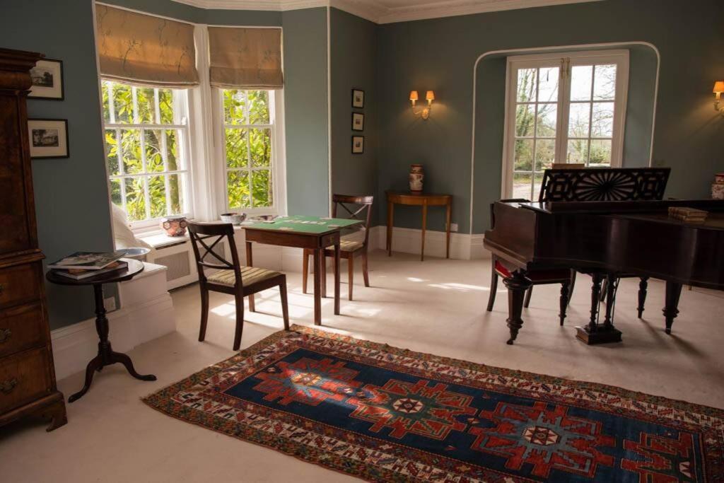 보드민 The Manor House At Boconnion 빌라 외부 사진